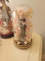 Vintage stolp met heiligen beeldje, Ophalen