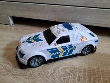Politie auto beschikbaar voor biedingen