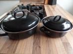 2 zwarte emaille pannen voor gas, Ophalen of Verzenden, Overige materialen, Koekenpan of Braadpan