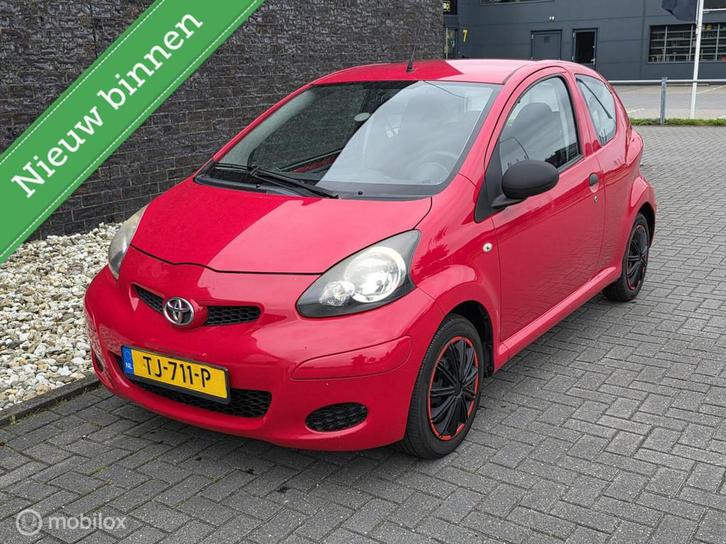 Toyota Aygo 1.0-12V Aspiration Green Navigator, Auto's, Toyota, Bedrijf, Te koop, Aygo, ABS, Airbags, Alarm, Bluetooth, Centrale vergrendeling