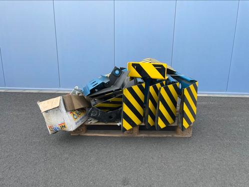 Pallet diverse aanrij beveiliging, Zakelijke goederen, Kantoor en Winkelinrichting | Magazijn, Stelling en Opslag, Ophalen of Verzenden