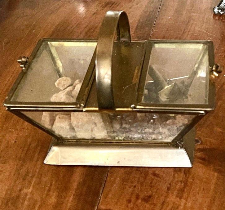 Antieke messing schaal met twee vakken, Antiek en Kunst, Antiek | Schalen, Ophalen of Verzenden