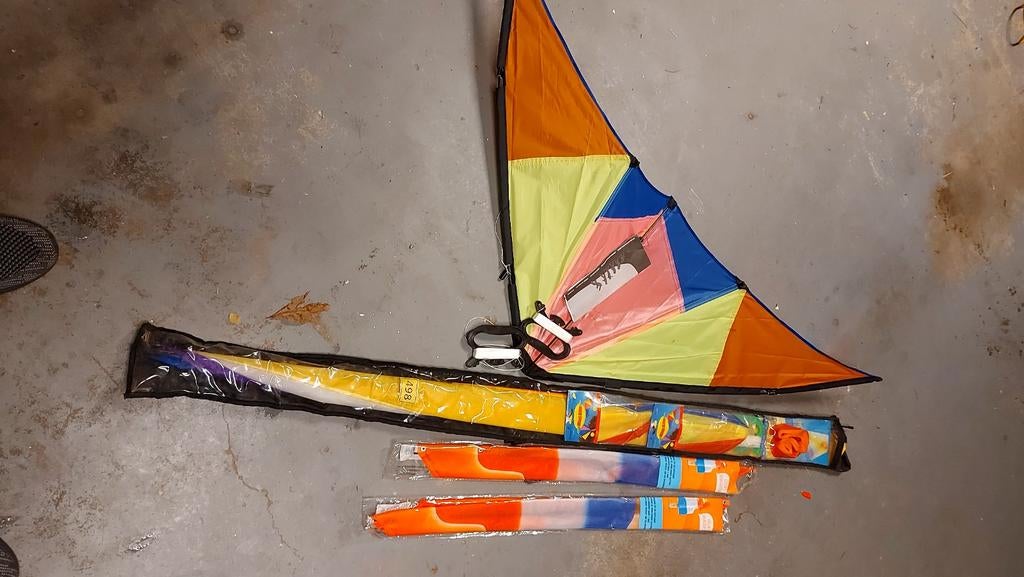 4 Vliegers - Klaar voor de Lucht!, Sport en Fitness, Vliegeren, Ophalen of Verzenden