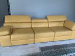 Mooie 4 zits leren bank ( echte leer), Huis en Inrichting, Banken | Bankstellen, Ophalen, 250 tot 300 cm, Gebruikt, Minder dan 75 cm