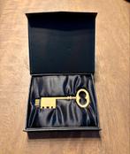 Efteling USB-stick in sleutel vorm - Nieuw!, Ophalen of Verzenden, Nieuw, Gebruiksvoorwerp