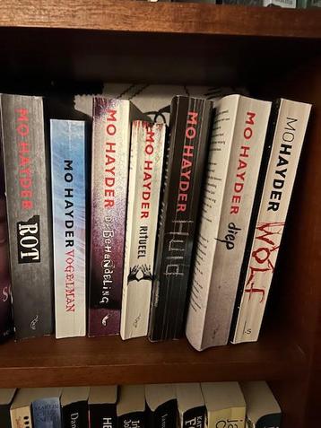 Boeken  Mo Hayder en Samuel Bjørk beschikbaar voor biedingen