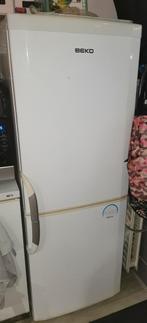 Goed werkende koelkast met vriezer, Witgoed en Apparatuur, Koelkasten en IJskasten, Met aparte vriezer, Gebruikt, 160 cm of meer