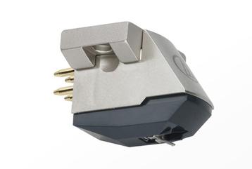 Audio-Technica AT-F3/III low output MC met weinig speeluren beschikbaar voor biedingen