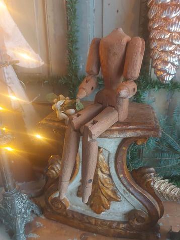 Antiek 19e eeuws houten geleden pop , lay figure,  beschikbaar voor biedingen