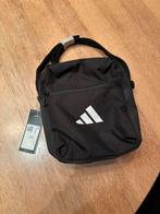 Nieuwe Adidas ESS Organizer Tas, Ophalen of Verzenden, Nieuw, Zwart, Overige merken