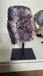 Amethist op standaard, Ophalen of Verzenden, Mineraal