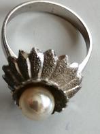 ring met een parel-zilver, Sieraden, Tassen en Uiterlijk, Ringen, Gebruikt, Ophalen of Verzenden, Dame, Zilver