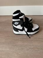 Nike airforce kinderschoenen maat 23, zo goed als nieuw, Schoentjes, Jongetje of Meisje, Ophalen of Verzenden, Zo goed als nieuw