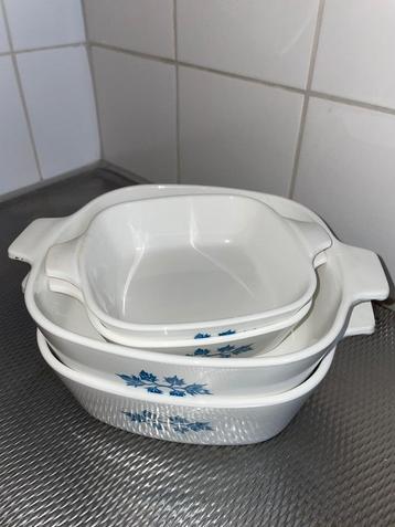 Vintage Pyroflam ovenschalen beschikbaar voor biedingen