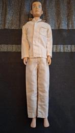 Vintage 1960's Ken Barbie Bendable - Pyama, Verzamelen, Poppen, Ophalen of Verzenden, Gebruikt, Kleertjes