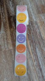 Grote Smiley stickers, Hobby en Vrije tijd, Stickers en Plaatjes, Ophalen of Verzenden, Nieuw, Meerdere stickers