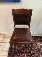 Oude antieke stoel, Ophalen