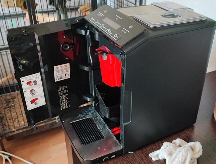 Siemens EQ3 - S300, Witgoed en Apparatuur, Koffiezetapparaten, Refurbished, Koffiebonen, Overige typen, Koffiemachine, 2 tot 4 kopjes