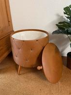 Vintage retro Bruine Skai Poef - Jaren '60, voetenbank, Gebruikt, Rond, Ophalen of Verzenden, Minder dan 50 cm