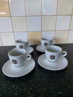 Red Beans Slowroast Coffee kopjes met schotels, Huis en Inrichting, Keuken | Servies, Ophalen of Verzenden, Porselein, Overige stijlen