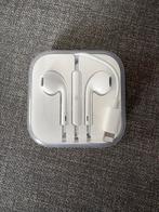 Apple oortjes met lightning aansluiting, Ophalen of Verzenden, Zo goed als nieuw