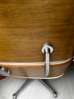 Zetel wit lederlook met hocker, laagste prijs nu, Ophalen, Tijdloos design, Gebruikt, 50 tot 75 cm