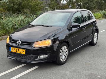Volkswagen Polo 1.6 TDI Highline / AIRCO / NAVI beschikbaar voor biedingen