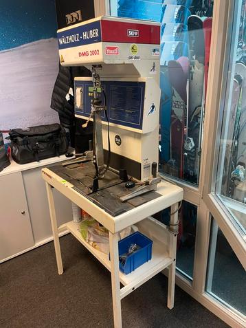 Afstelmachine ski / schoenen beschikbaar voor biedingen
