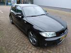 BMW 1-serie 130i Introduction, Auto's, 1-Serie, Achterwielaandrijving, Gebruikt, 1350 kg
