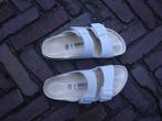 GRATIS VERZENDEN WITTE ARIZONA BIRKENSTOCK SLIPPERS 38, Slippers, Verzenden, Wit, Zo goed als nieuw
