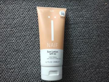 Naif zonnebrandcrème factor 30 beschikbaar voor biedingen