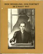 Riek Wesseling Auteur: Ingrid van Delft Uitgeverij Rapenburg, Boeken, Ophalen of Verzenden, Zo goed als nieuw, Schilder- en Tekenkunst
