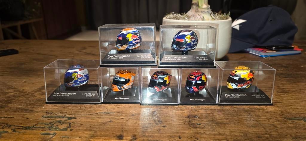 Max Verstappen helmen schaal 1/8, Verzamelen, Ophalen, Zo goed als nieuw, Formule 1