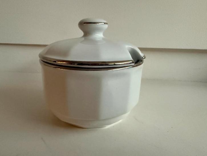 Apilco grote suikerpot jampot wit zilver porselein, Huis en Inrichting, Keuken | Servies, Zo goed als nieuw, Overige typen, Overige stijlen