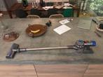Dyson V8 Absolute - Krachtige steelstofzuiger, Witgoed en Apparatuur, Stofzuigers, Gebruikt, Stofzuiger, Ophalen of Verzenden