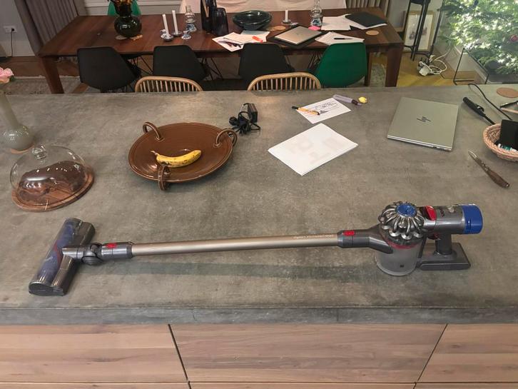 Dyson V8 Absolute - Krachtige steelstofzuiger, Witgoed en Apparatuur, Stofzuigers, Gebruikt, Stofzuiger, Minder dan 1200 watt