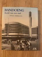RPGA Voskuil - Bandoeng: Beeld van een stad, Boeken, Ophalen of Verzenden, Gelezen