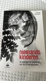 Carolien Roodvoets - Niemandskinderen, Verzenden, Carolien Roodvoets, Ontwikkelingspsychologie, Zo goed als nieuw