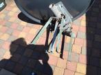 Te koop schotelantenne met ophangbeugels dubb. lmb kop 80cm, Tuin en Terras, Ophalen of Verzenden, Gebruikt