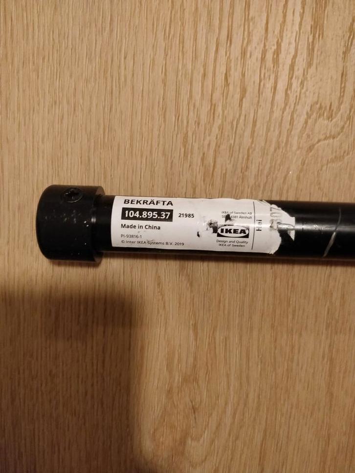 IKEA BEKRÄFTA gordijnroede set zwart verstelbaar, Huis en Inrichting, Stoffering | Gordijnen en Lamellen, Zo goed als nieuw, Zwart
