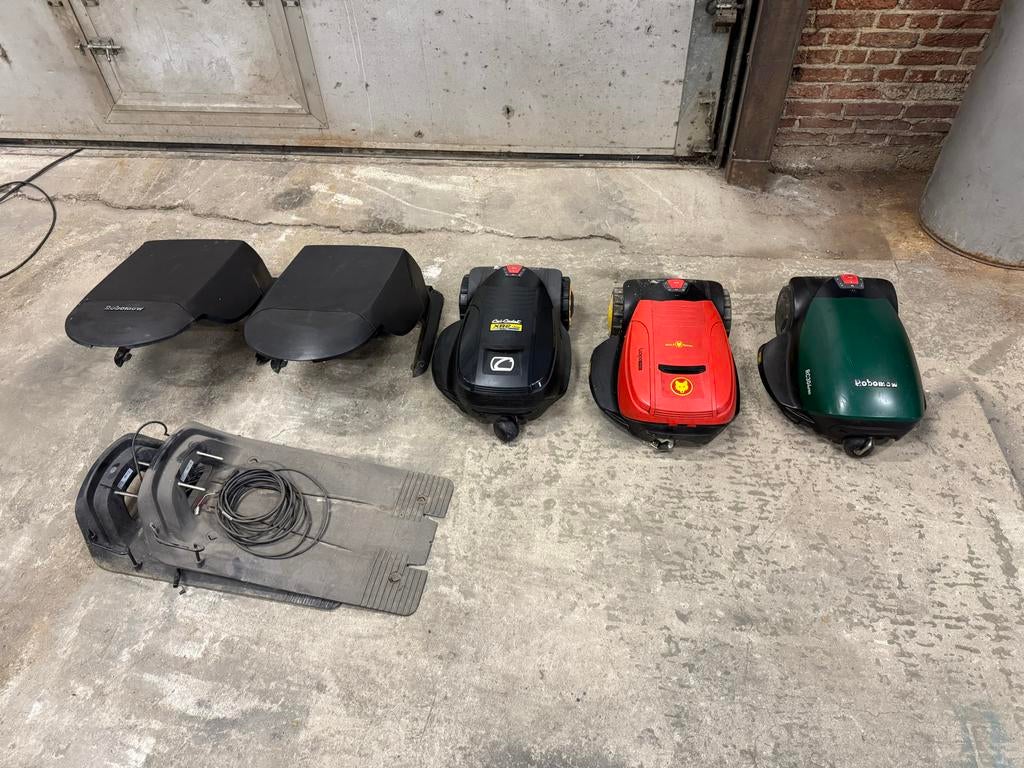Robotmaaiers met toebehoren - Diverse modellen, Ophalen of Verzenden, Gebruikt, 20 tot 25 cm, Met regensensor