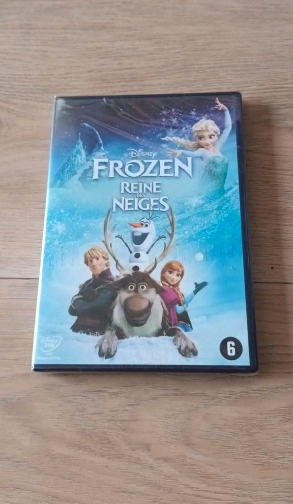 Disney dvd Frozen met gouden nummer 57 nieuw
In seal, Verzamelen, Disney, Nieuw, Overige typen, Overige figuren, Ophalen of Verzenden