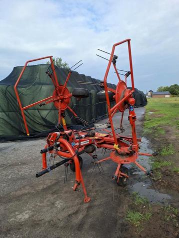 Kuhn 5001 schudder 2006 beschikbaar voor biedingen