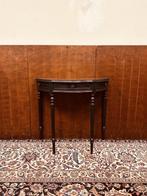 Klassiek Engelse Sidetable, Ophalen