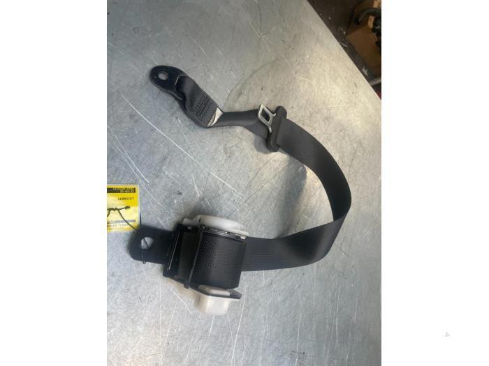 Veiligheidsgordel rechts-achter van een Suzuki Kizashi, Auto-onderdelen, Interieur en Bekleding, Suzuki, Gebruikt, 3 maanden garantie