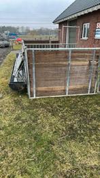 Kalver hokken voer hekken 260 diep 285 breed 130 hoog, Stalling