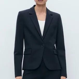 Mango Boreal nieuw Pak Navy of zwart Maat 40/42/44, Kleding | Dames, Jasjes, Kostuums en Pakken, Nieuw, Kostuum of Pak, Maat 42/44 (L)