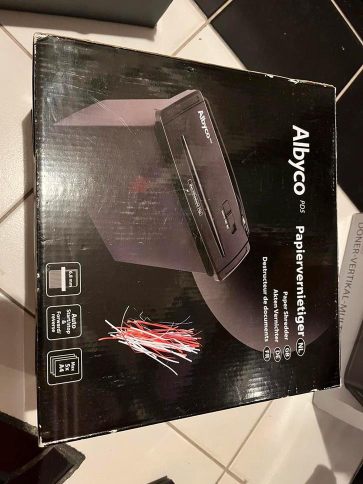 Papierversnipperaar zgan - weinig gebruikt, Diversen, Bureau-accessoires, Gebruikt, Ophalen