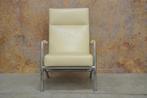 ZGANieuw witte leren Leolux Helical design fauteuil + poef!, Design, Metaal, 75 tot 100 cm, Zo goed als nieuw