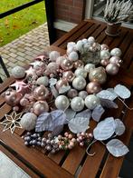 Kerstballen en decoratie - complete set, Diversen, Kerst, Ophalen of Verzenden, Zo goed als nieuw